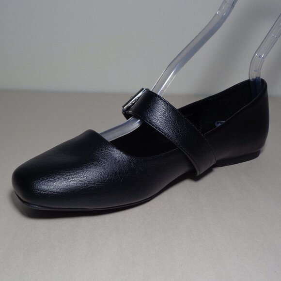 DV Dolce Vita Size 11 M / MUNICH / Black / Mary Jane Flats / New Women's Shoes - Picture 9 of 16